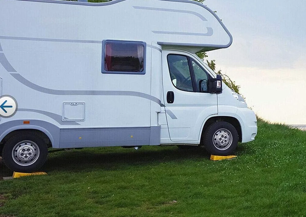 KATSU Rampe di Livellamento per Roulotte 2 Pezzi 4 TON Cunei Livellamento Camper Plastica