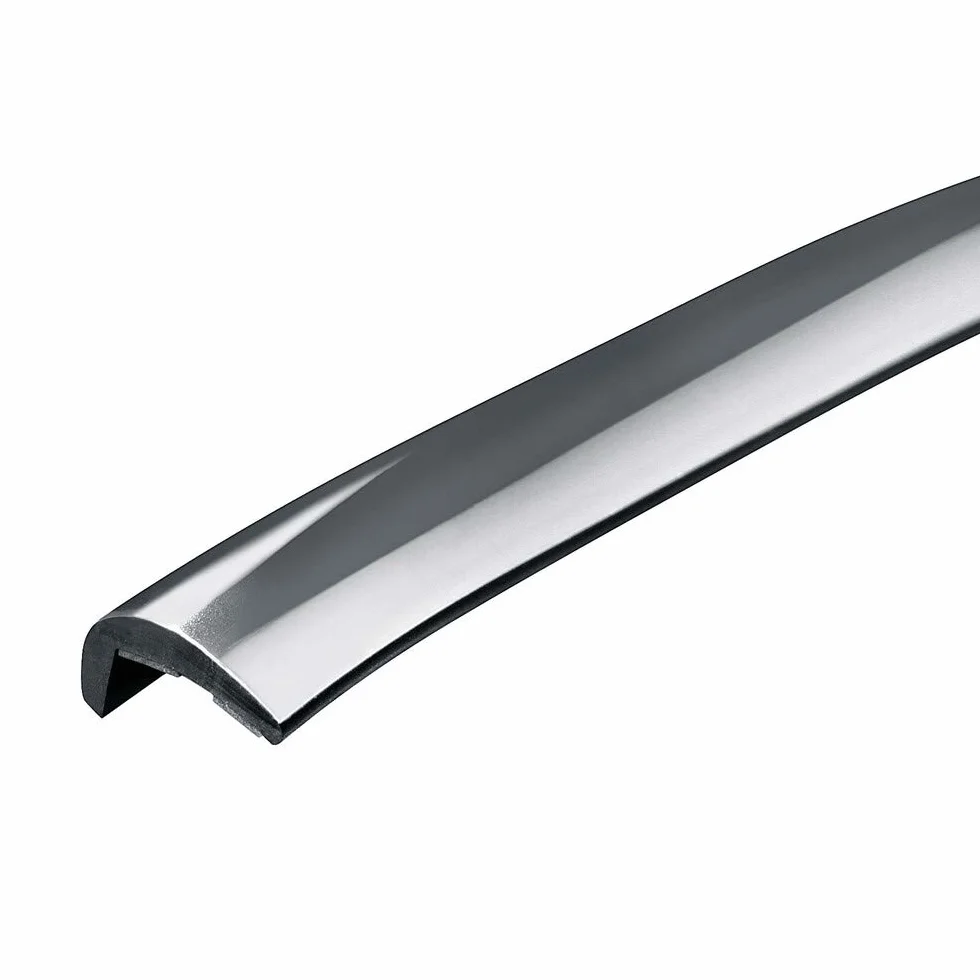 Pilot 14903 Fender-Trim Profilo adesivo angolare cromato 5m 15 mm