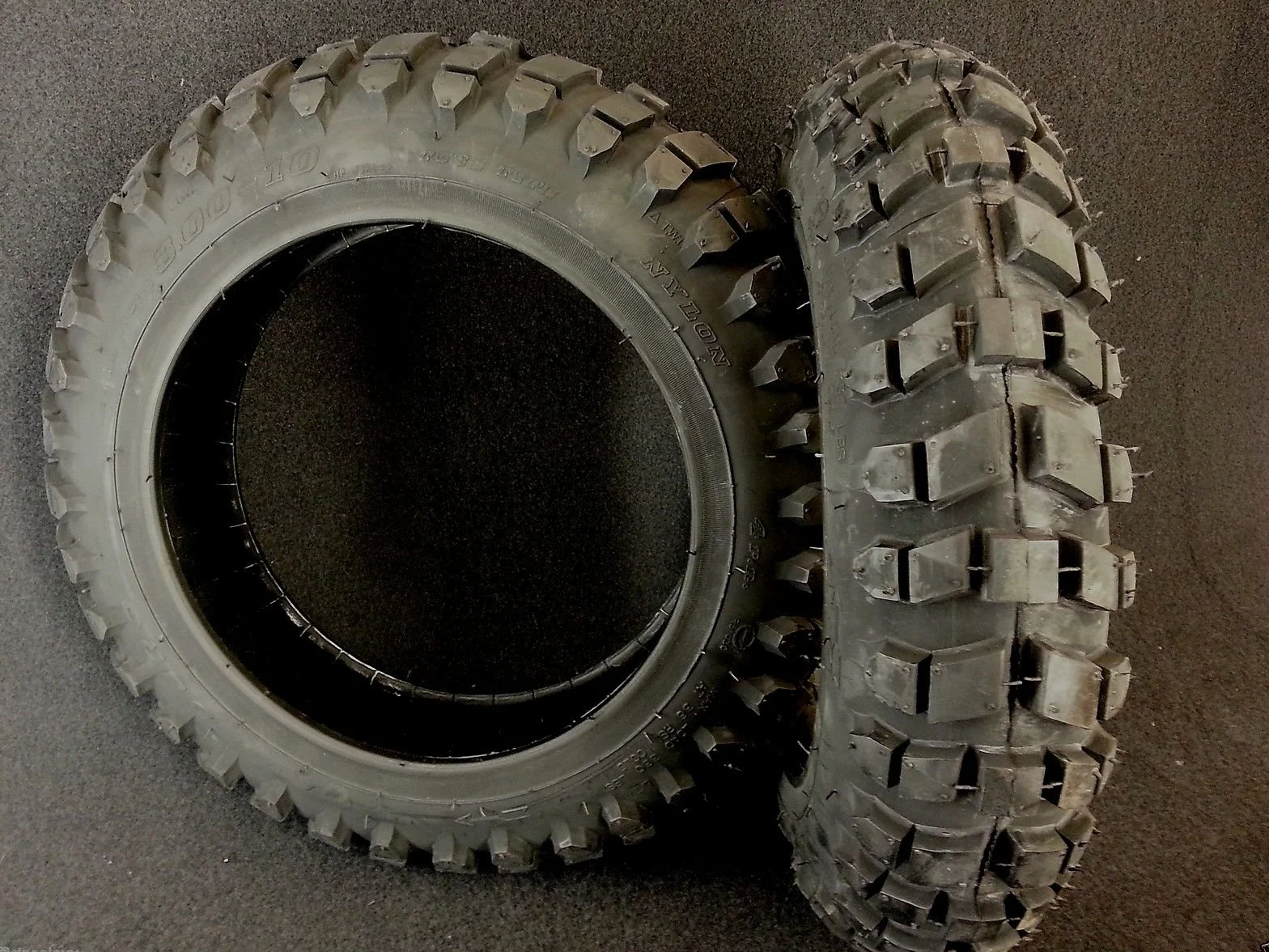 1 Copertone pneumatico 3.00-10 duro COMPATIBILE CON VESPA 50/125 SPECIAL-ET3-PK -XL HP ENDURO CR